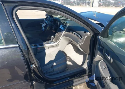 2013 Chevrolet Malibu 1Ls from USA, damaged, VIN 1G11B5SA8DF246940